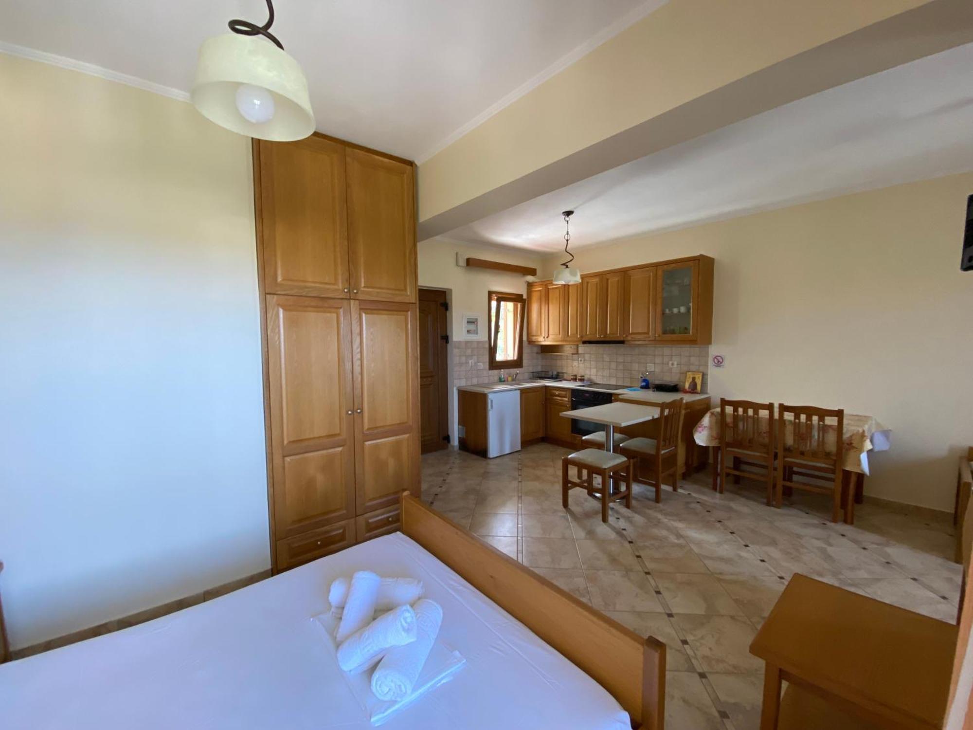 Demiris Hotel Сивота Экстерьер фото